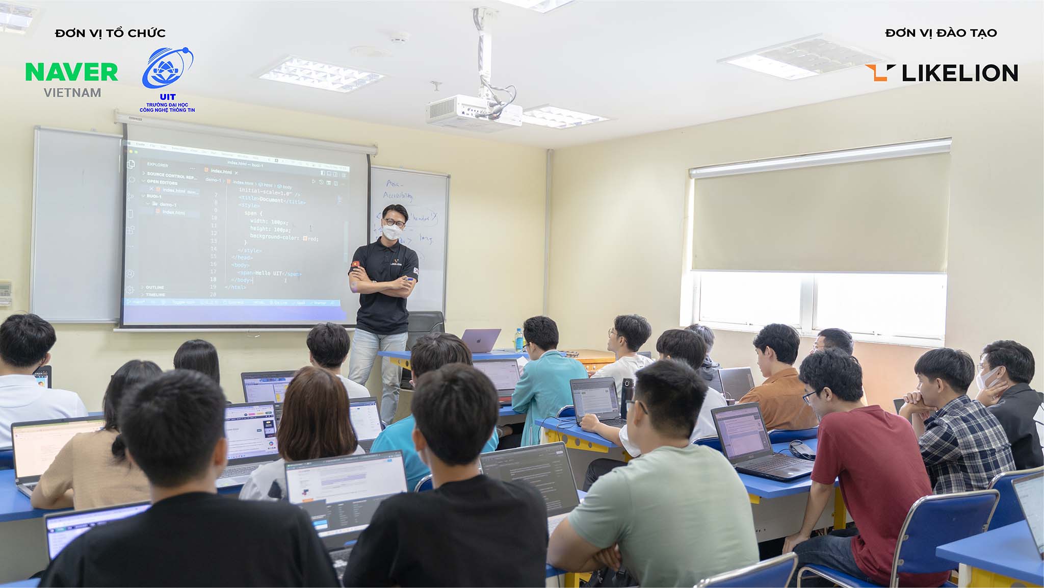 Một buổi học lớp Front-end với giảng viên LIKELION tại NAVER Một buổi học lớp Front-end với giảng viên LIKELION tại NAVER